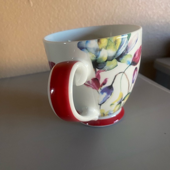 Tea cup - Picture 3 of 4